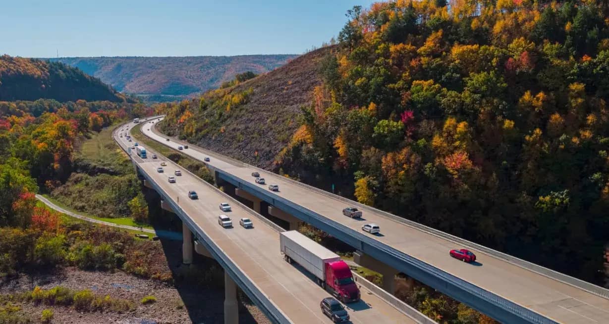 Premium Heavy-Equipment Transport Without Premium Headaches