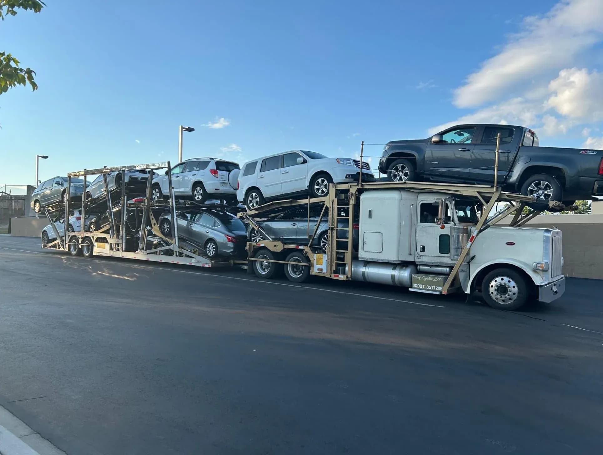 Cheap Car Transport: Genius Move or Total Disaster?