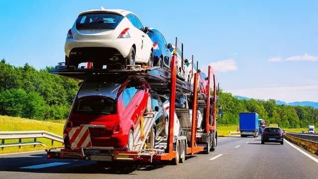 Tips for Shipping a Car During Peak Seasons